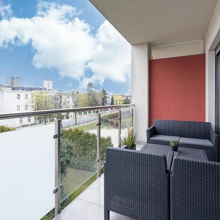 Apartament G11 Z Miejscem Parkingowym Stary Toruń エクステリア 写真