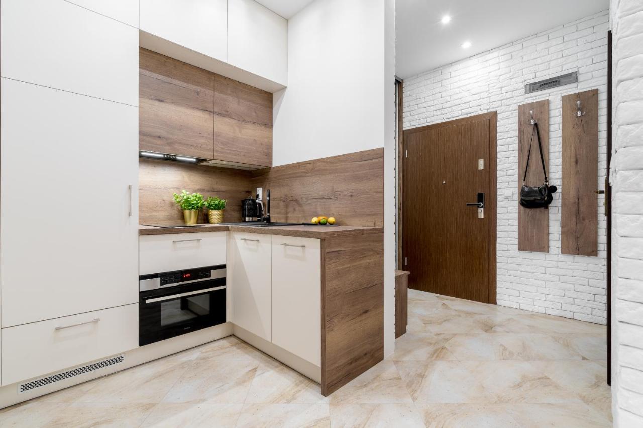 Apartament G11 Z Miejscem Parkingowym Stary Toruń エクステリア 写真