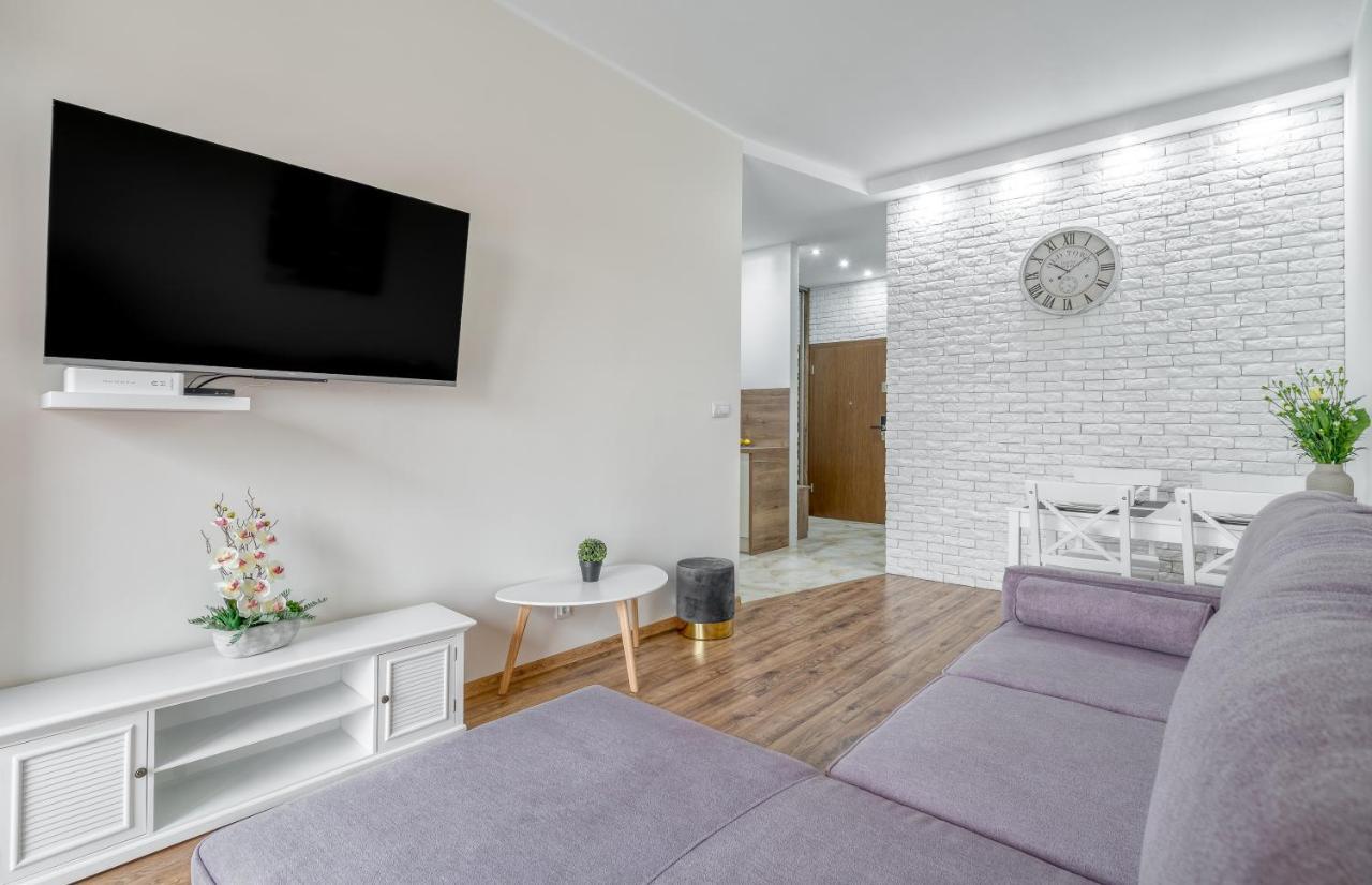 Apartament G11 Z Miejscem Parkingowym Stary Toruń エクステリア 写真
